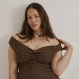 Niveah Tee | Chocolate