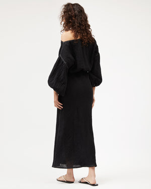 
            
                Load image into Gallery viewer, BIAS SKIRT | BLACK CONTRAST STITCH LINEN
            
        