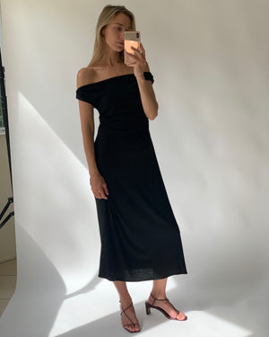 VERA DRESS | BLACK MERINO